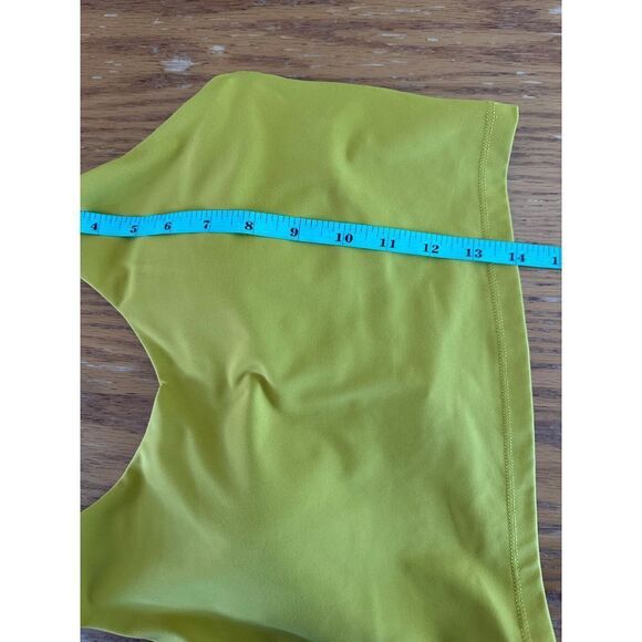 The Iwa Company Sports Bra Women's Medium - Picture 6 of 7